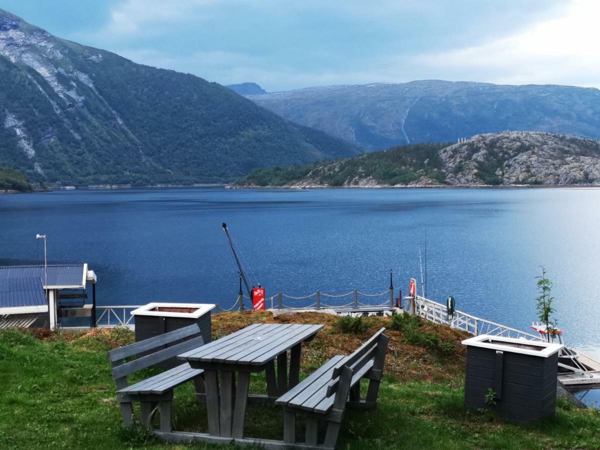 Polar Spot Camping Hotel Nygardsjoen ภายนอก รูปภาพ
